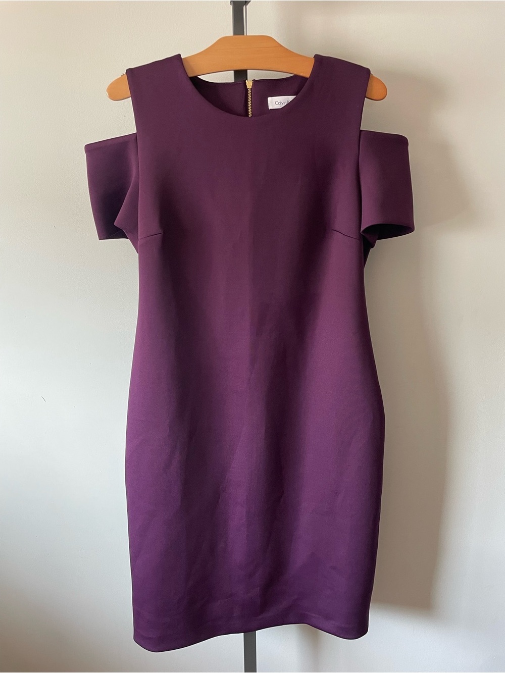 Calvin Klein Off Shoulder Sheath Midi Pencil Dress Purple Plum Size 8